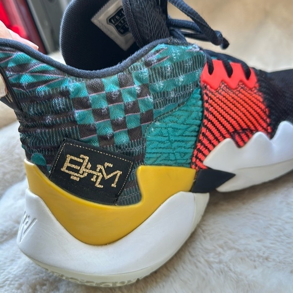 Jordan Why Not Zer0.2 BHM Black History Month Westbrook Nike Size 10 - Picture 4 of 16